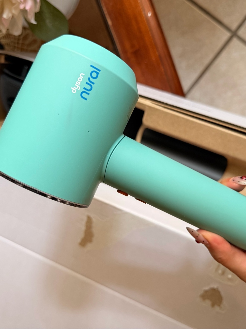 Dyson Supersonic Nural Hairdryer Topaz - Picture 7 of 13